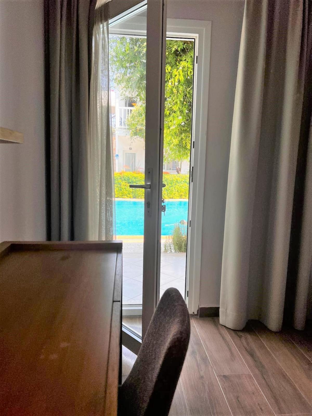 Hotel Gümüşlük Habitación foto